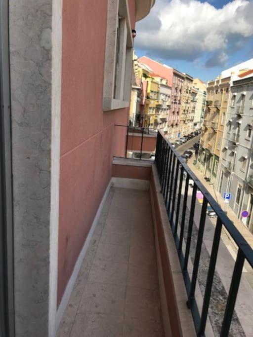 Cosy Studio Apartment @ Arroios - Ssl 3B Lisbon Bagian luar foto
